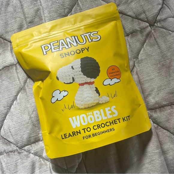 The Woobles Peanuts Snoopy - Picture 1 of 2
